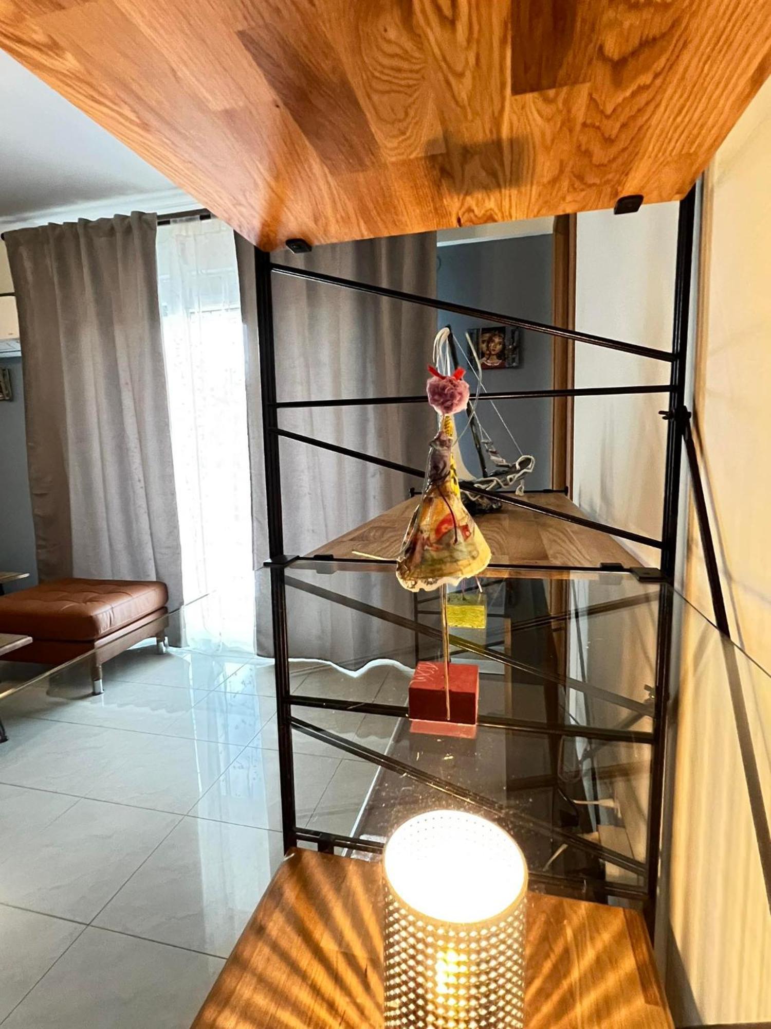 Steel & Oak Vintage Apartments カヴァラ エクステリア 写真