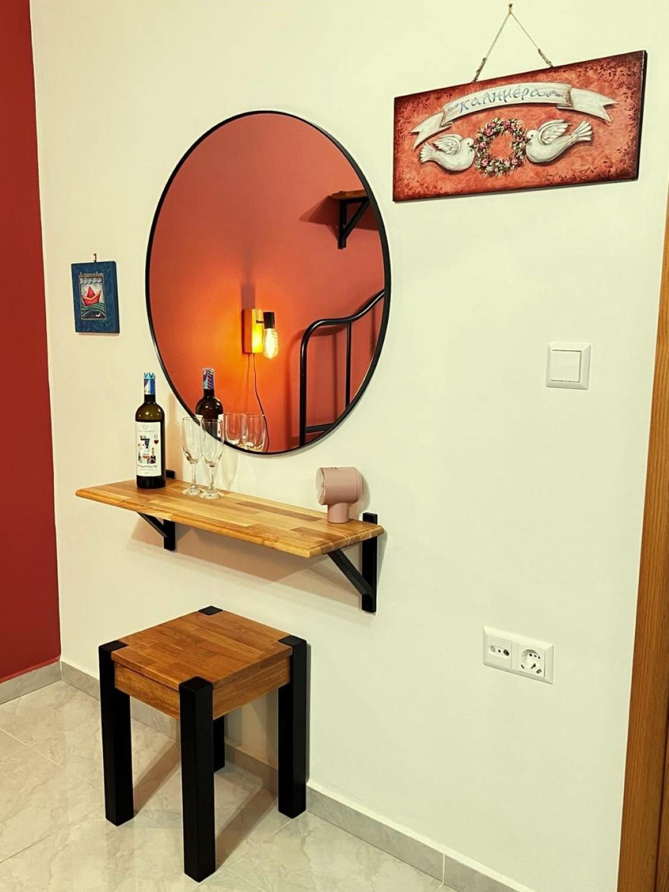Steel & Oak Vintage Apartments カヴァラ エクステリア 写真
