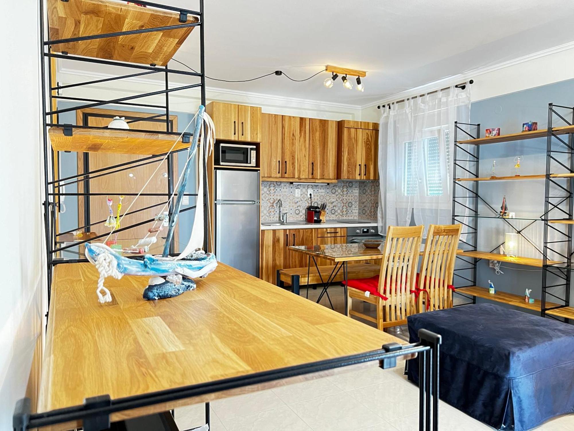 Steel & Oak Vintage Apartments カヴァラ エクステリア 写真